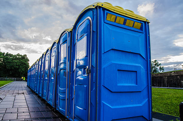 Best Temporary restroom rental  in Oskaloosa, KS